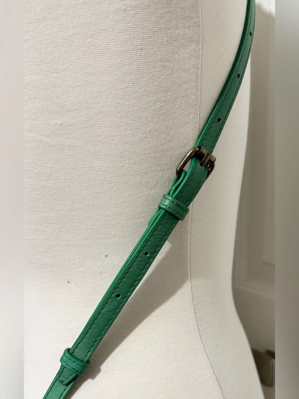 American Leather Co. Kansas Crossbody Calf Leather Vibrant Green EUC